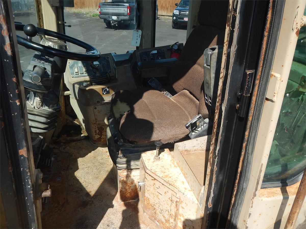 Used 1994 CATERPILLAR 950 II