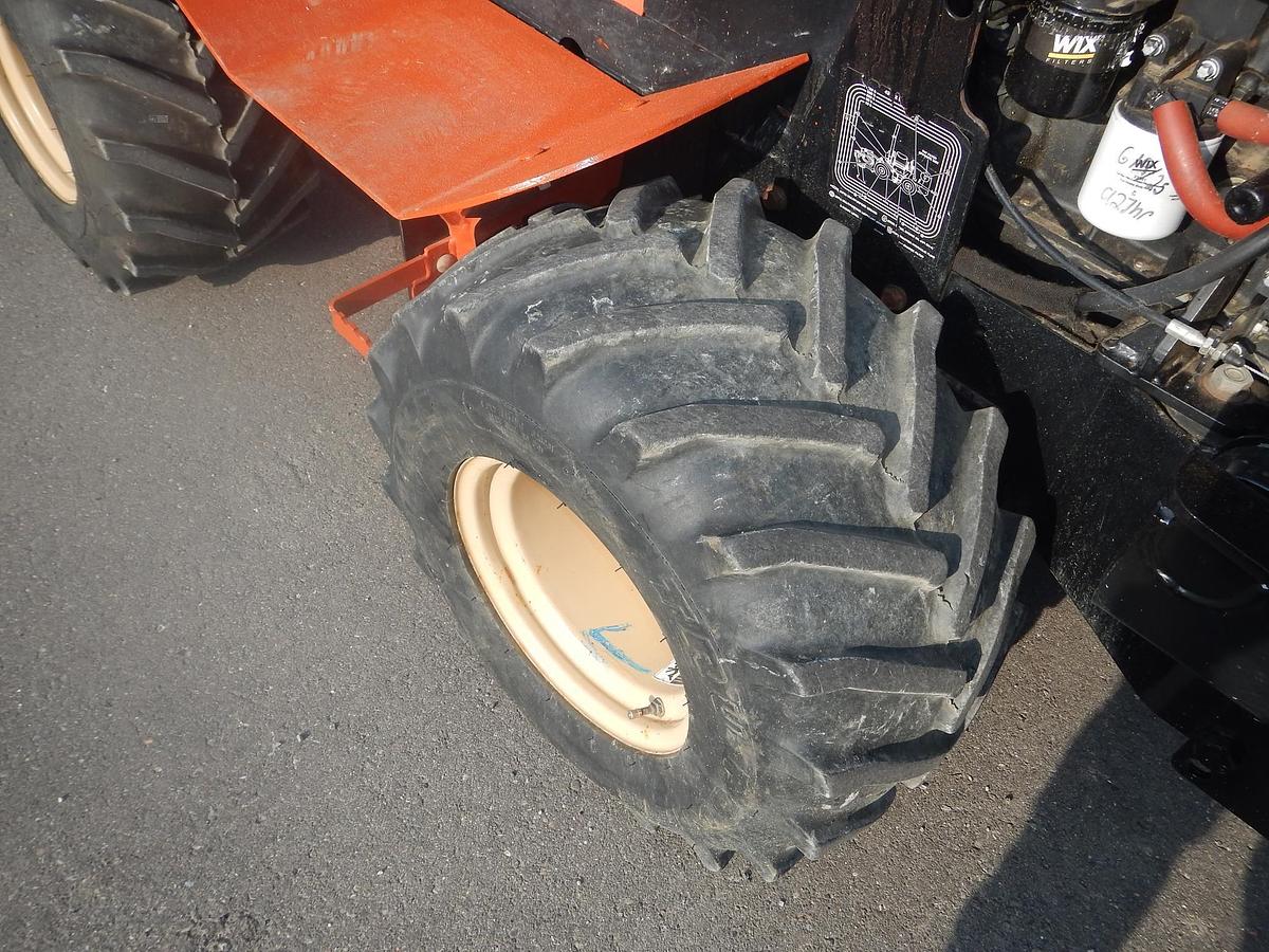 Used 2011 DITCH WITCH 420SX