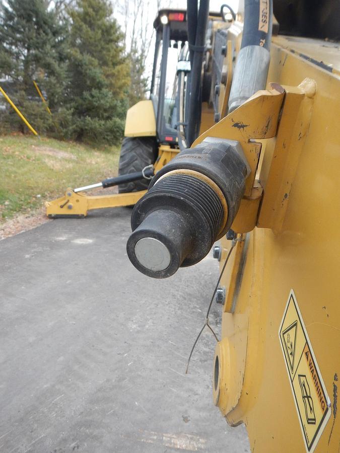 Used 2020 CATERPILLAR 420