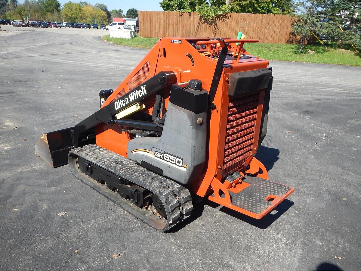 Used 2009 DITCH WITCH SK650