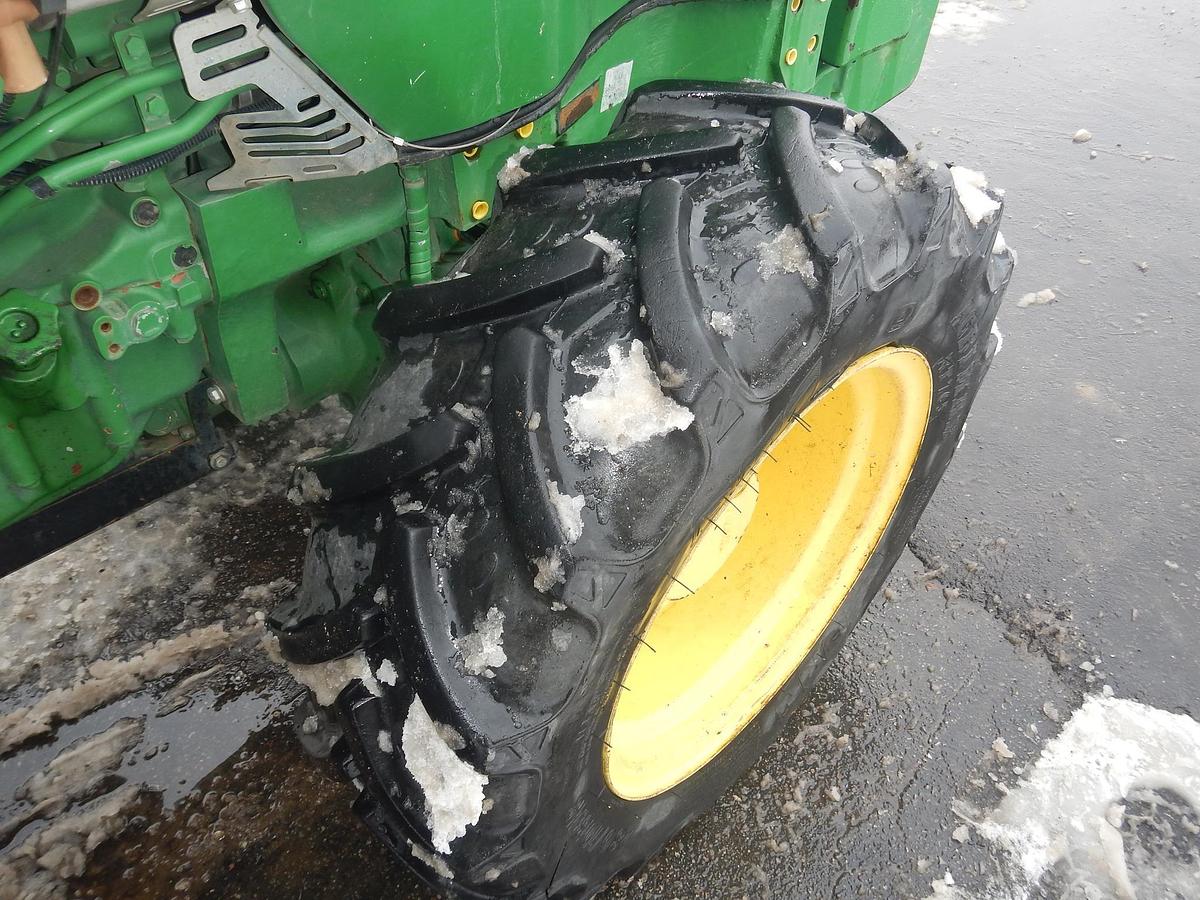 Used 2021 JOHN DEERE 5075GN