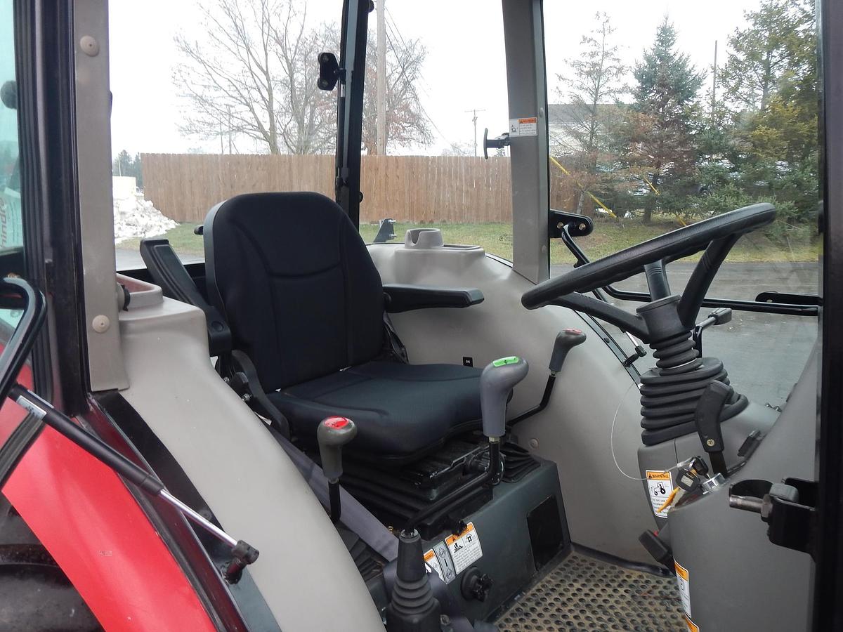 Used MAHINDRA 2555