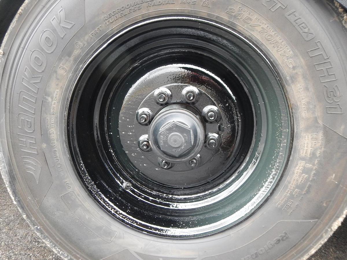 Used 2014 SULLAIR 1600 CFM