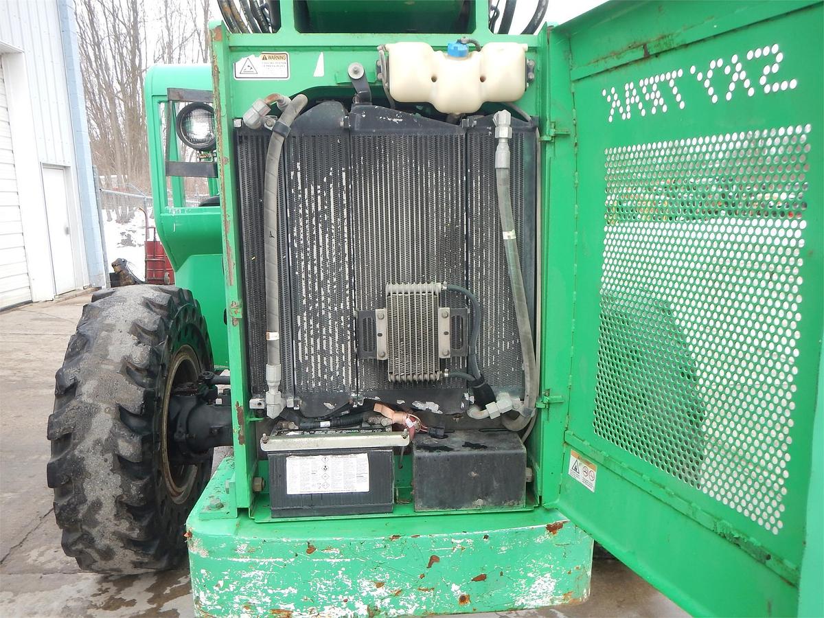 Used 2013 SKY TRAK 10054