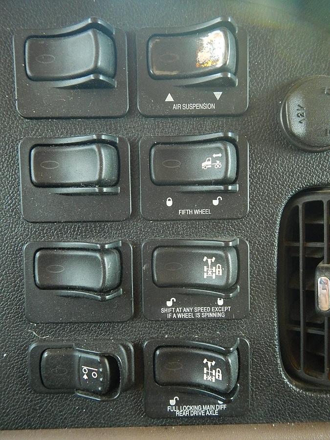 Used 2012 PETERBILT 386