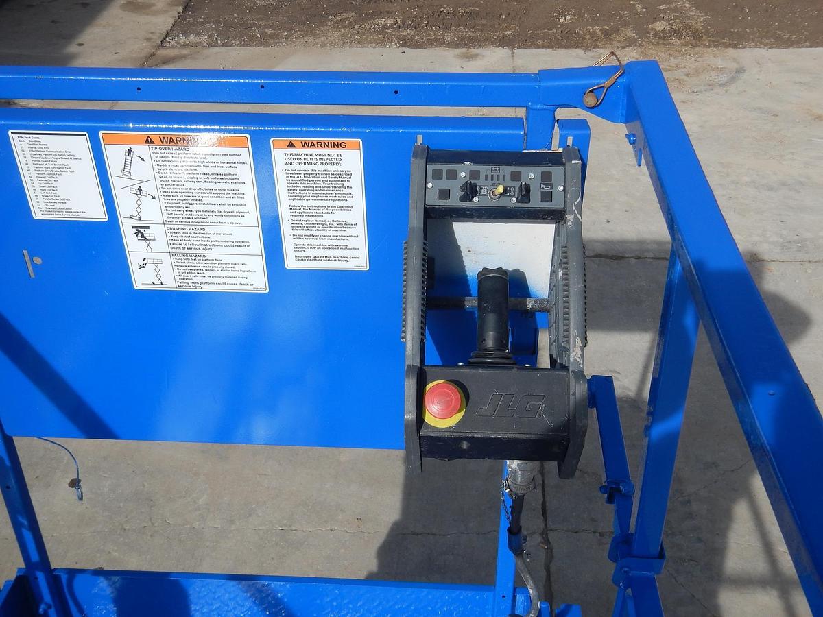 Used 2015 JLG 2646ES