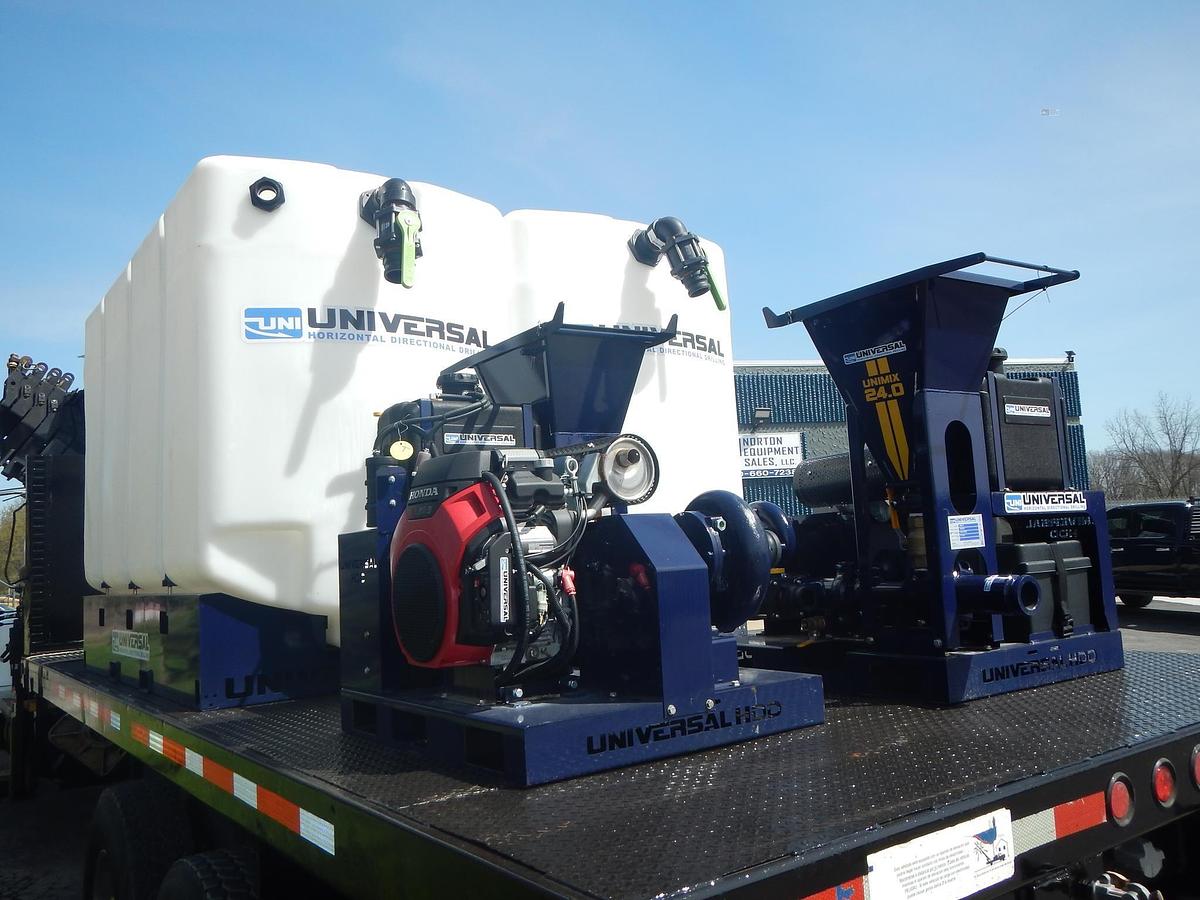 Used 2006 MACK GRANITE CV713