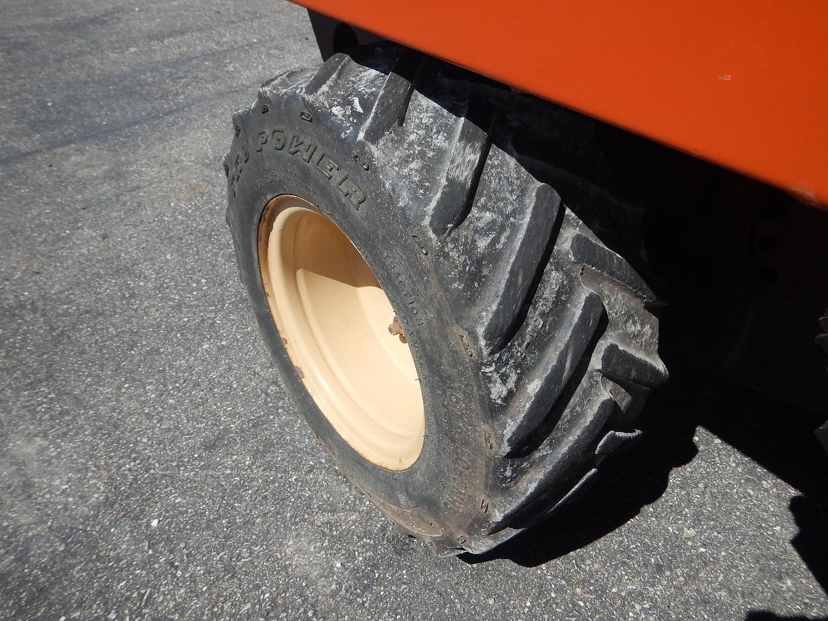 Used 1999 DITCH WITCH 255SX