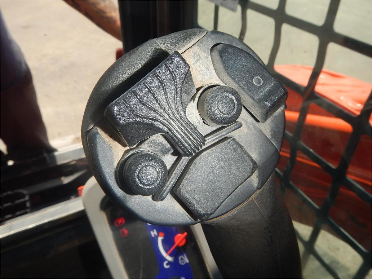 Used 2018 KUBOTA SVL75-2