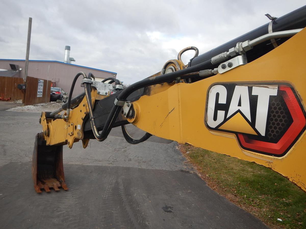 Used 2020 CATERPILLAR 420