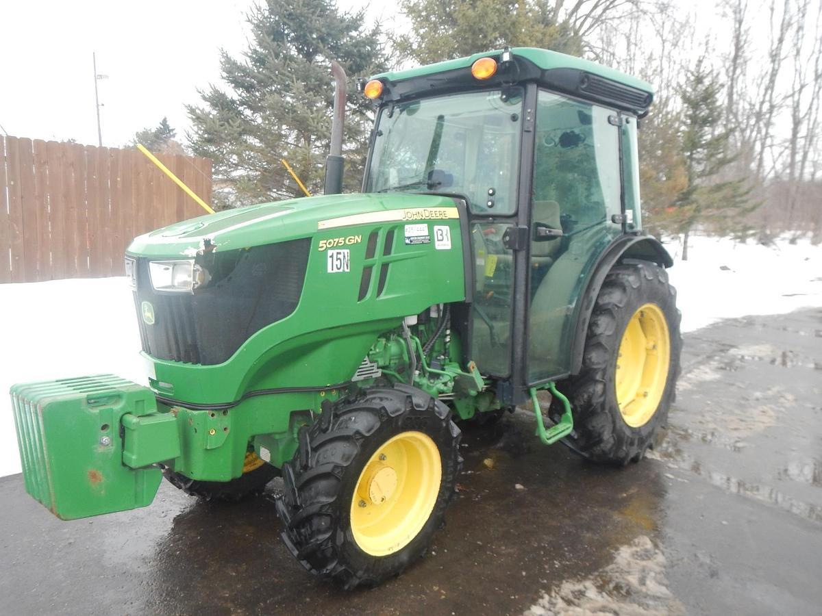 Used 2021 JOHN DEERE 5075GN