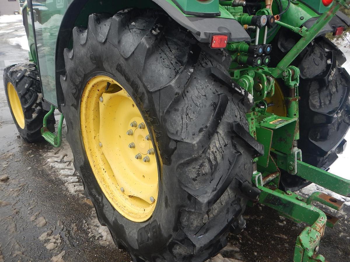 Used 2021 JOHN DEERE 5075GN