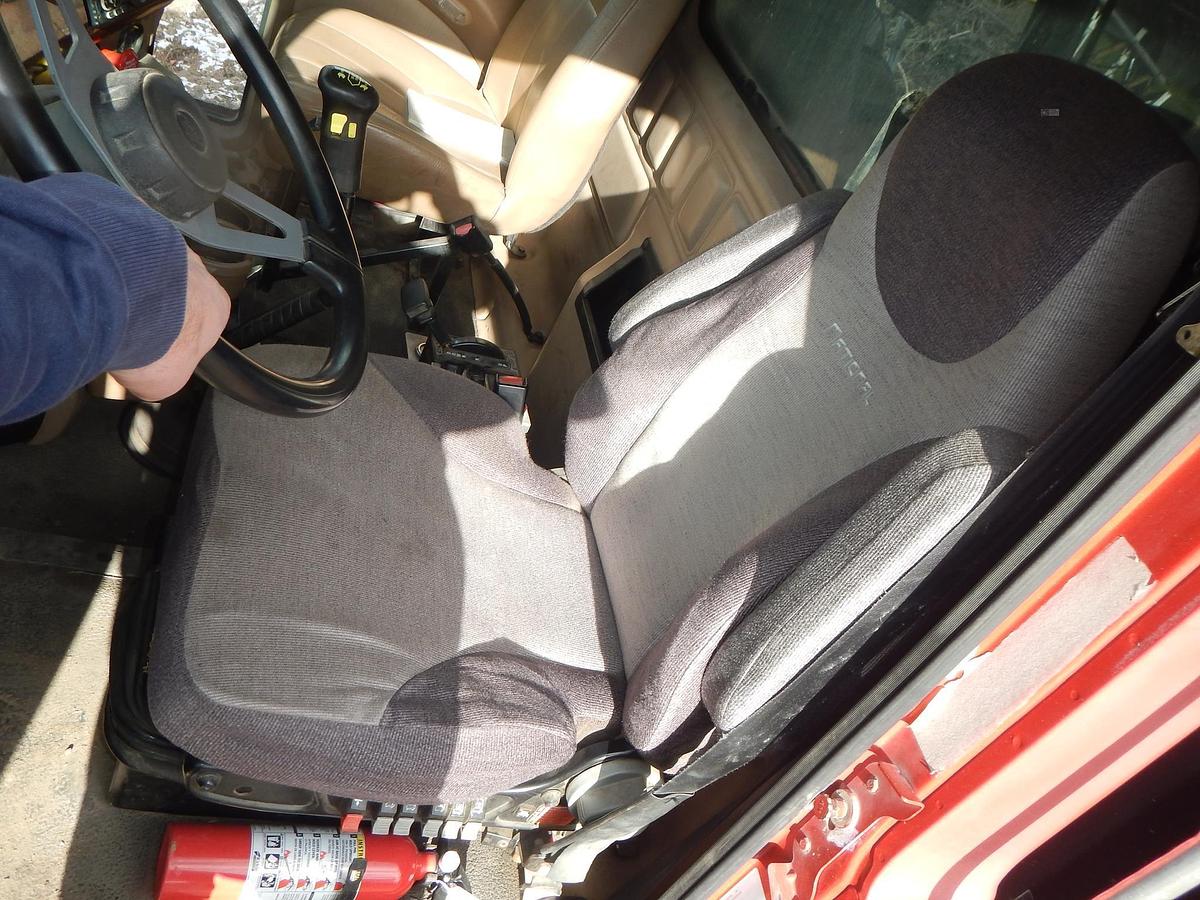 Used 2005 MACK GRANITE CV713