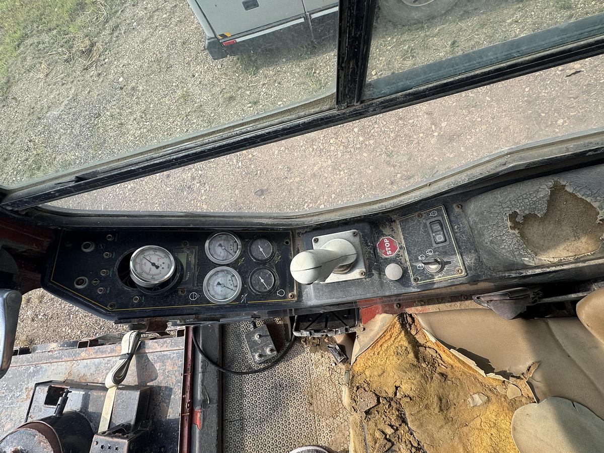 Used 2006 DITCH WITCH JT8020 Mach 1