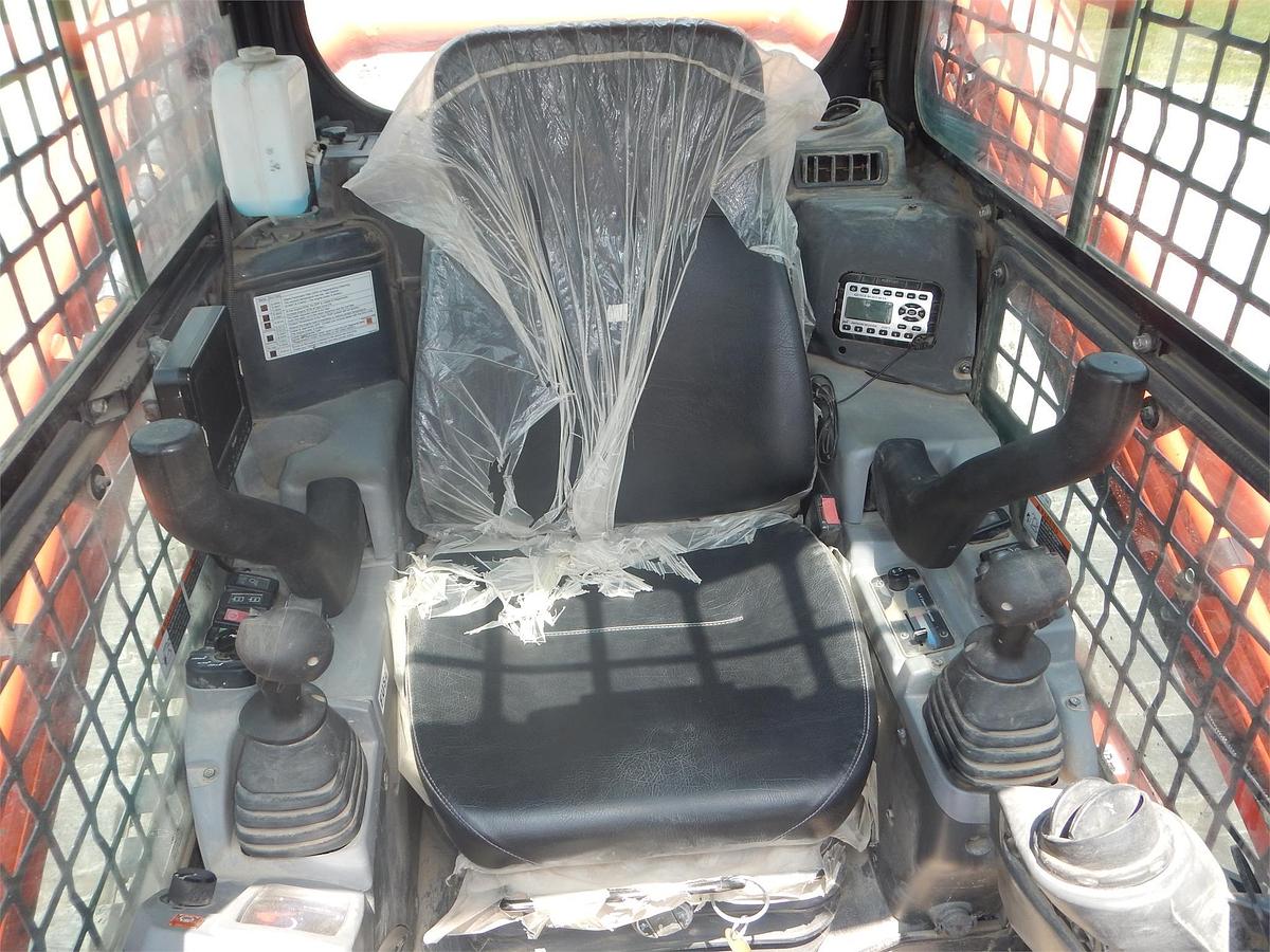 Used 2018 KUBOTA SVL75-2