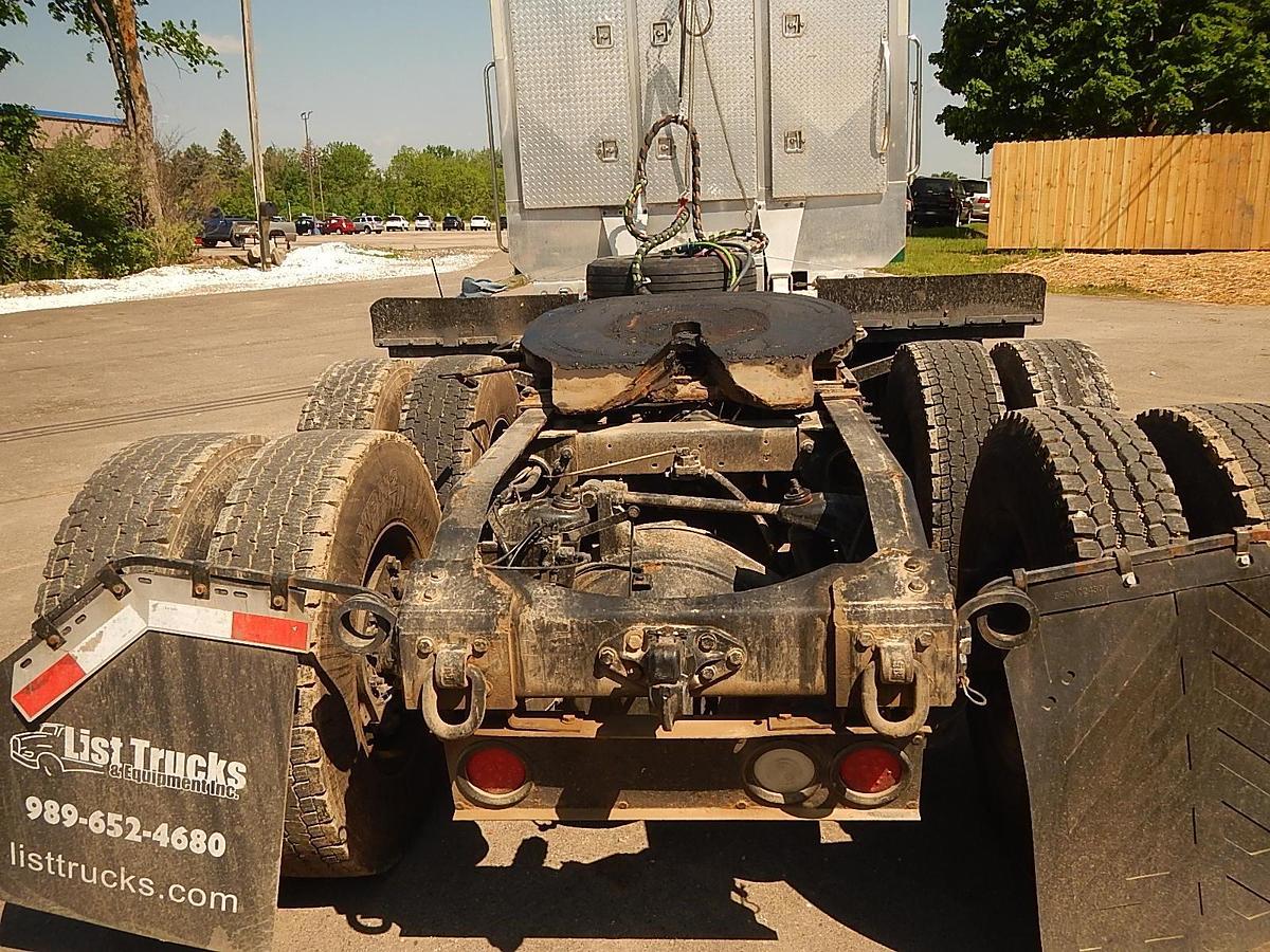 Used 2012 PETERBILT 386