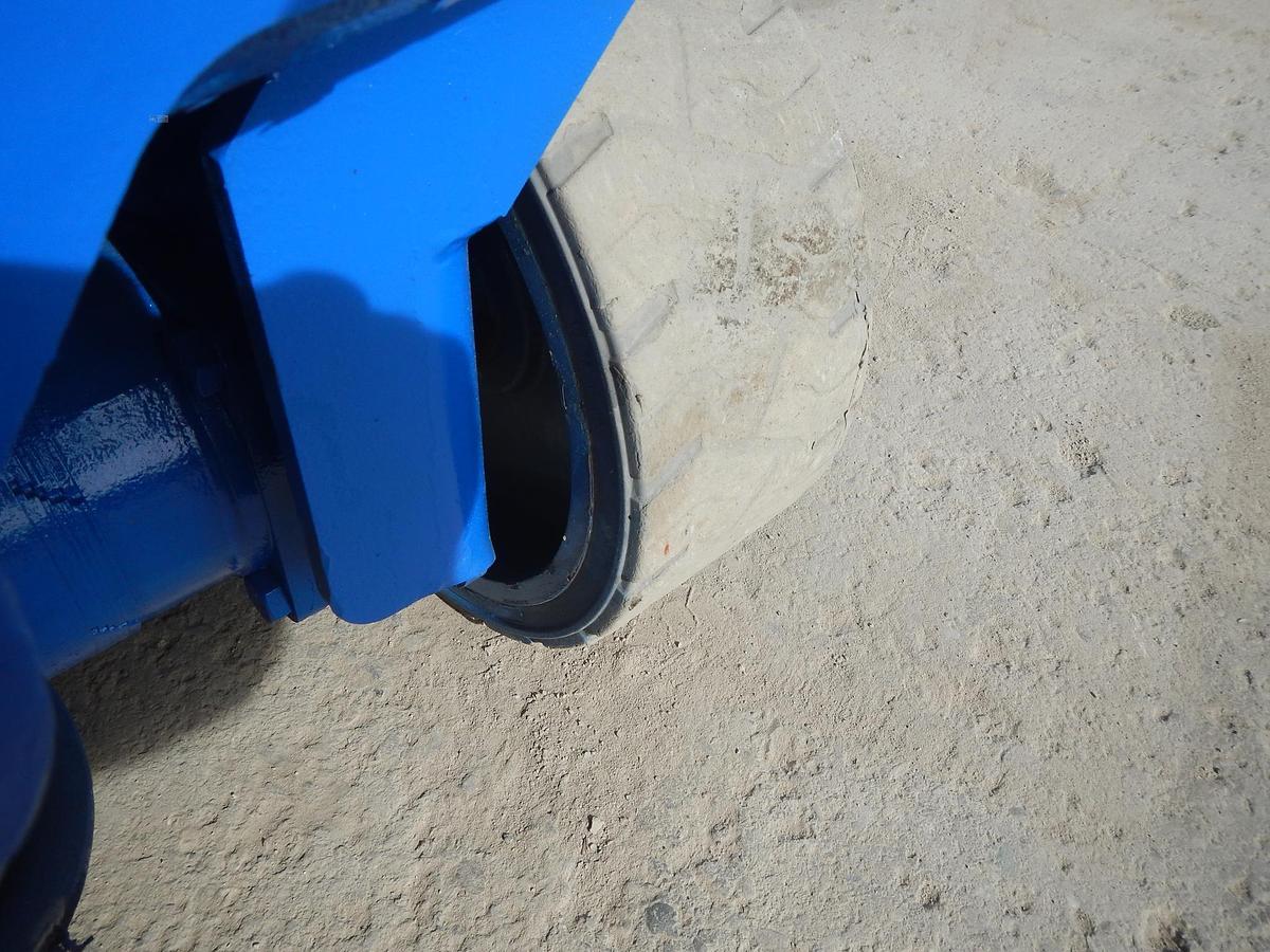 Used 2015 GENIE GS1930