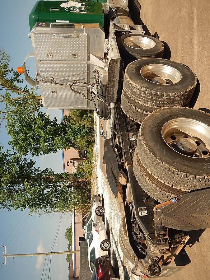 Used 2012 PETERBILT 386