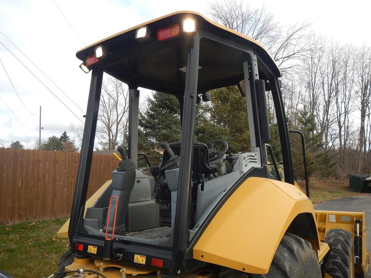 Used 2020 CATERPILLAR 420