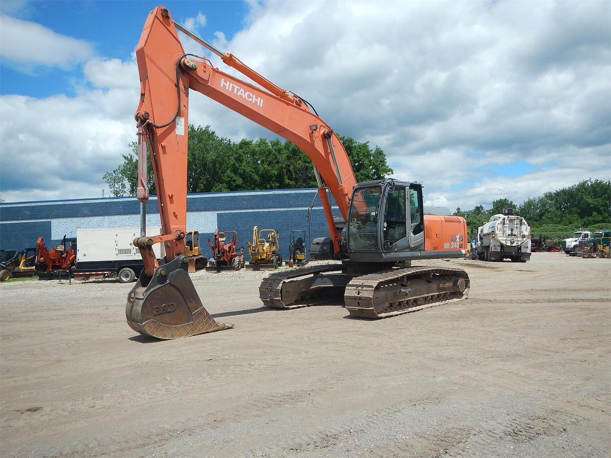 Used 2006 HITACHI ZX240 LC-3