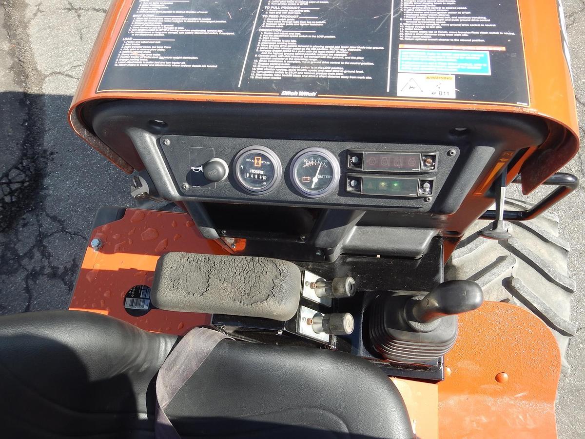 Used 2012 DITCH WITCH 420SX