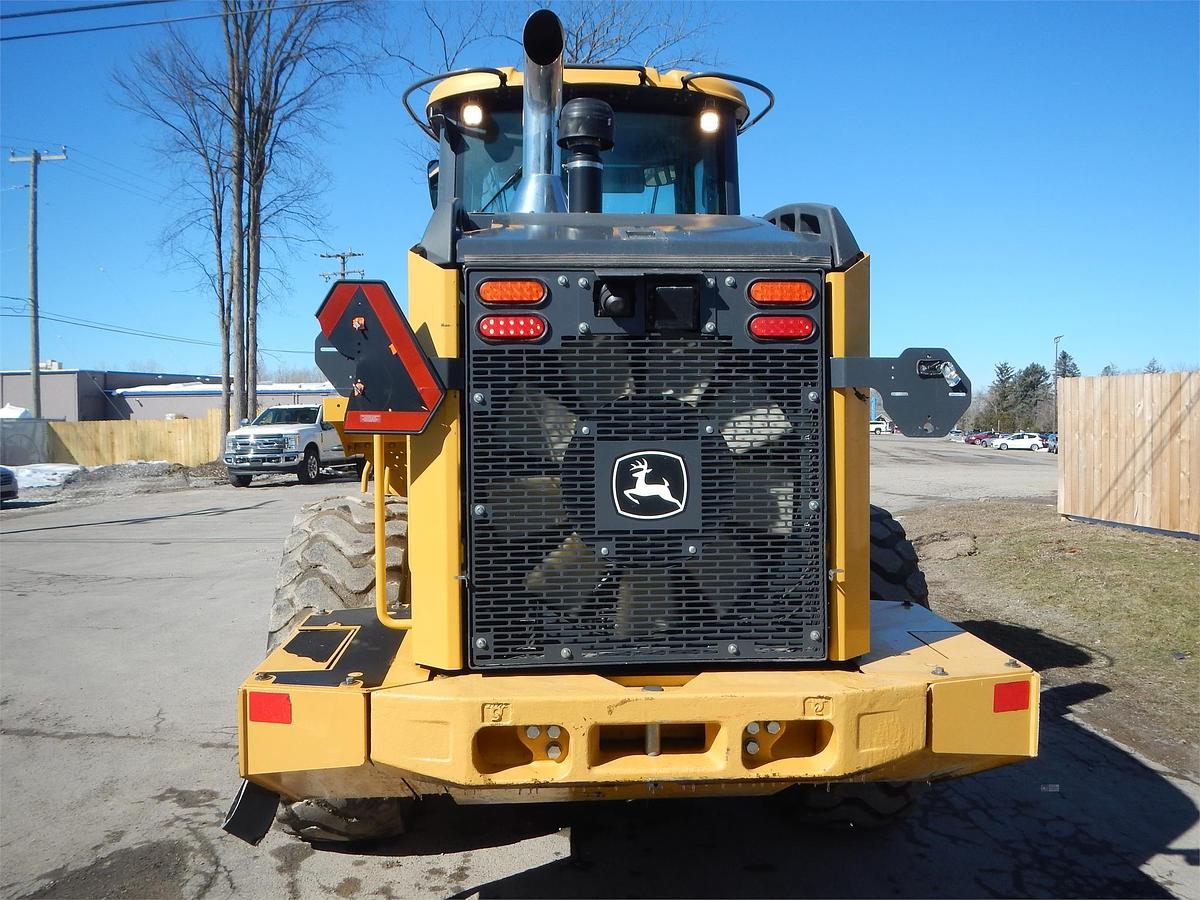 Used 2017 DEERE 624KII