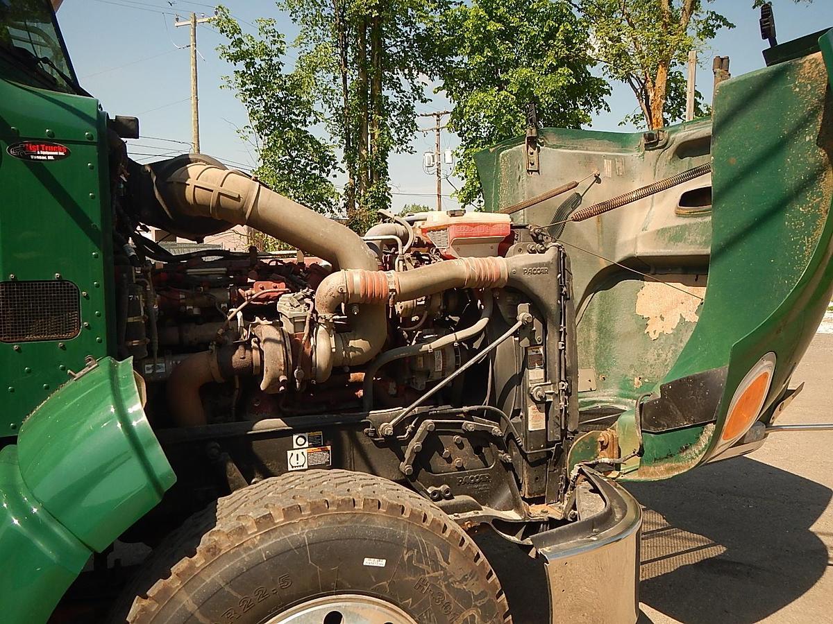 Used 2012 PETERBILT 386