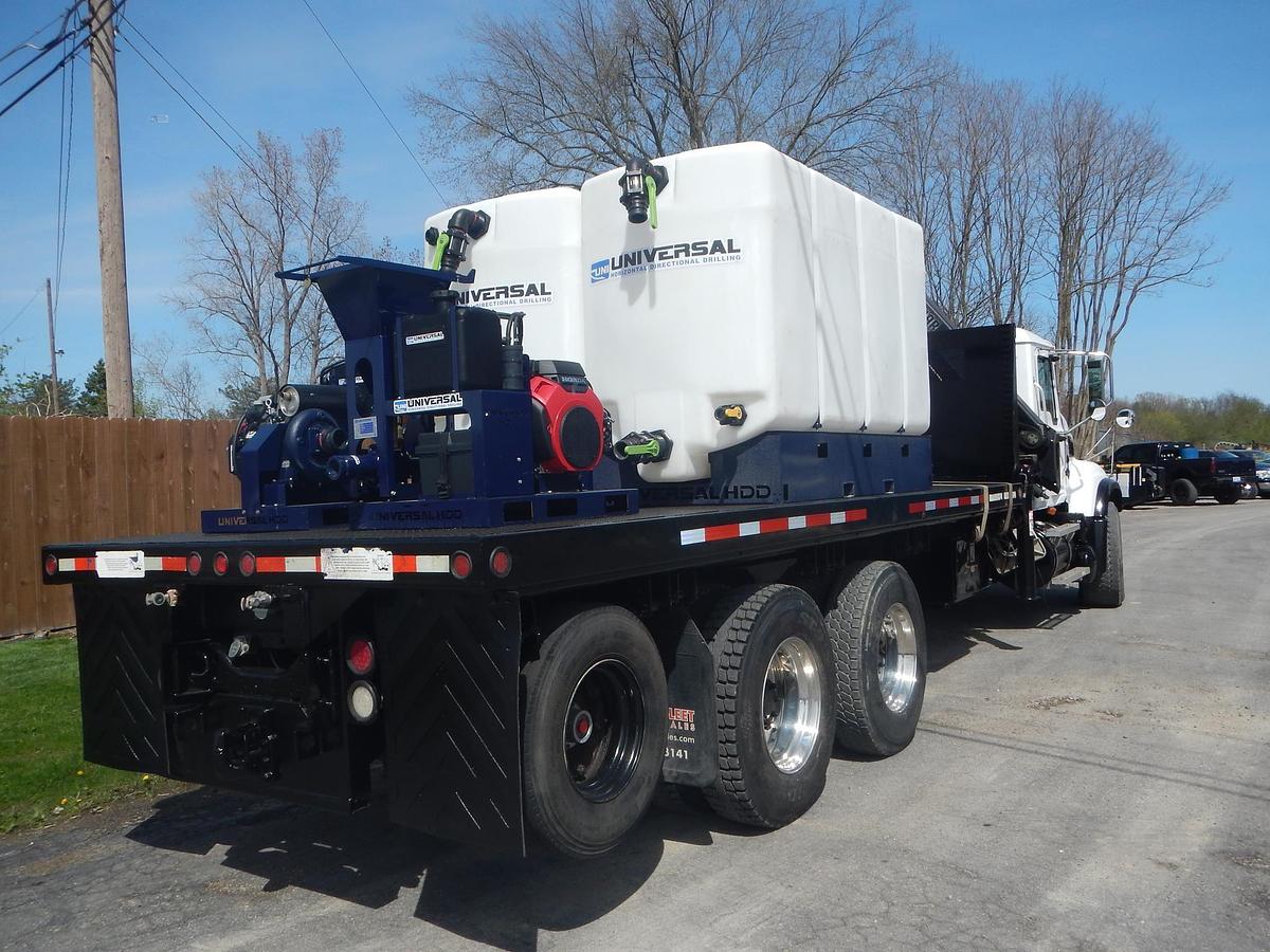 Used 2006 MACK GRANITE CV713