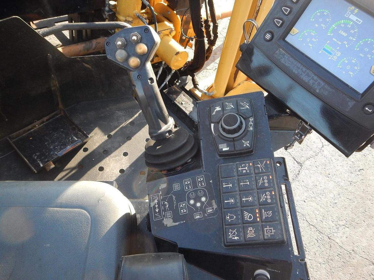 Used 2020 VERMEER NAVIGATOR D23X30 S3