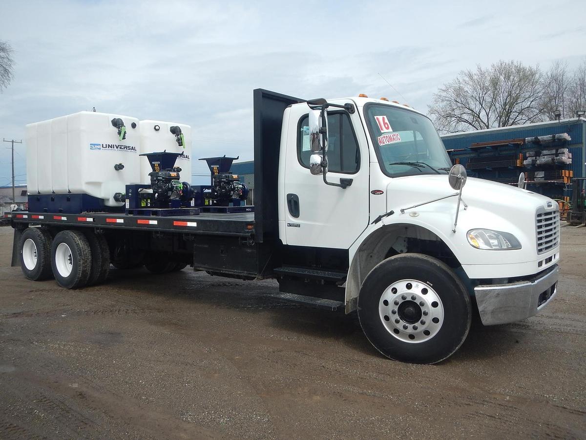 Used 2016 FREIGHTLINER BUSINESS CLASS M2 106
