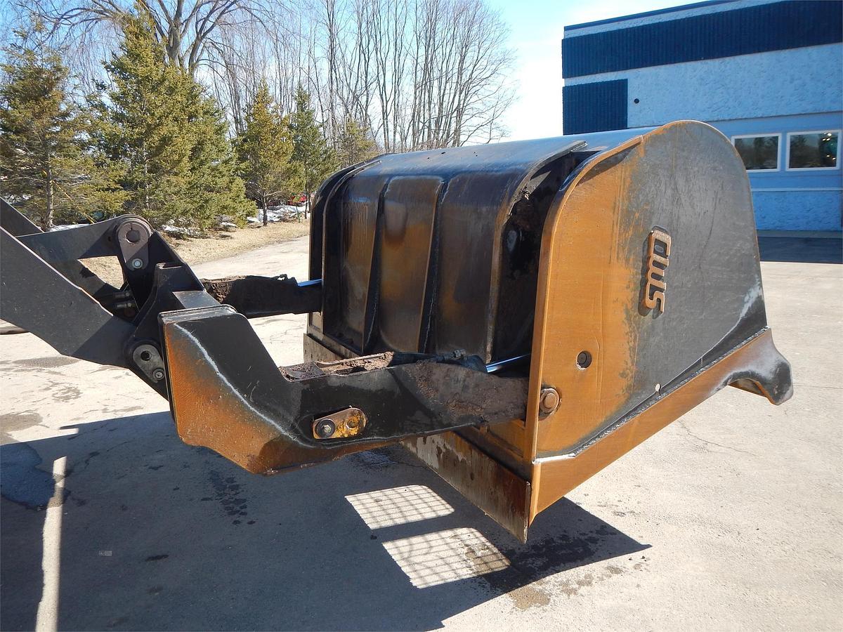 Used 2017 DEERE 624KII