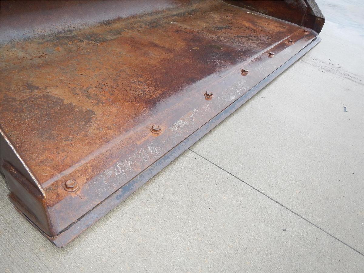 Used 2017 TAKEUCHI TL12V2