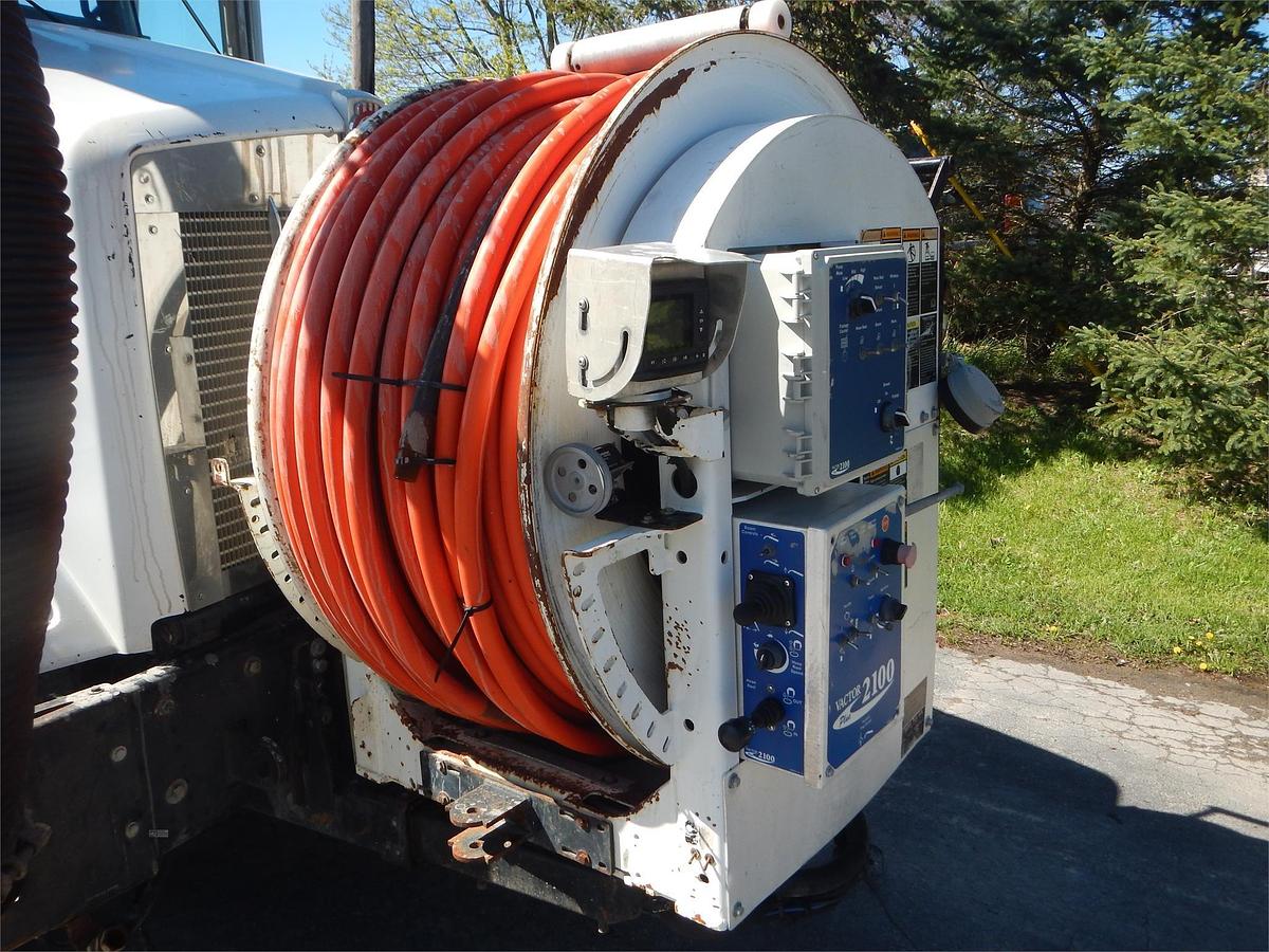 Used 2012 KENWORTH T800