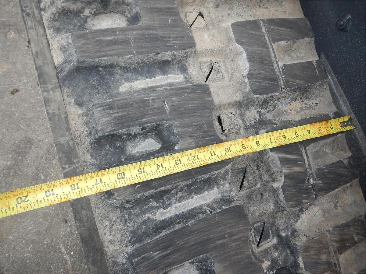 Used 2016 TAKEUCHI TL12V2