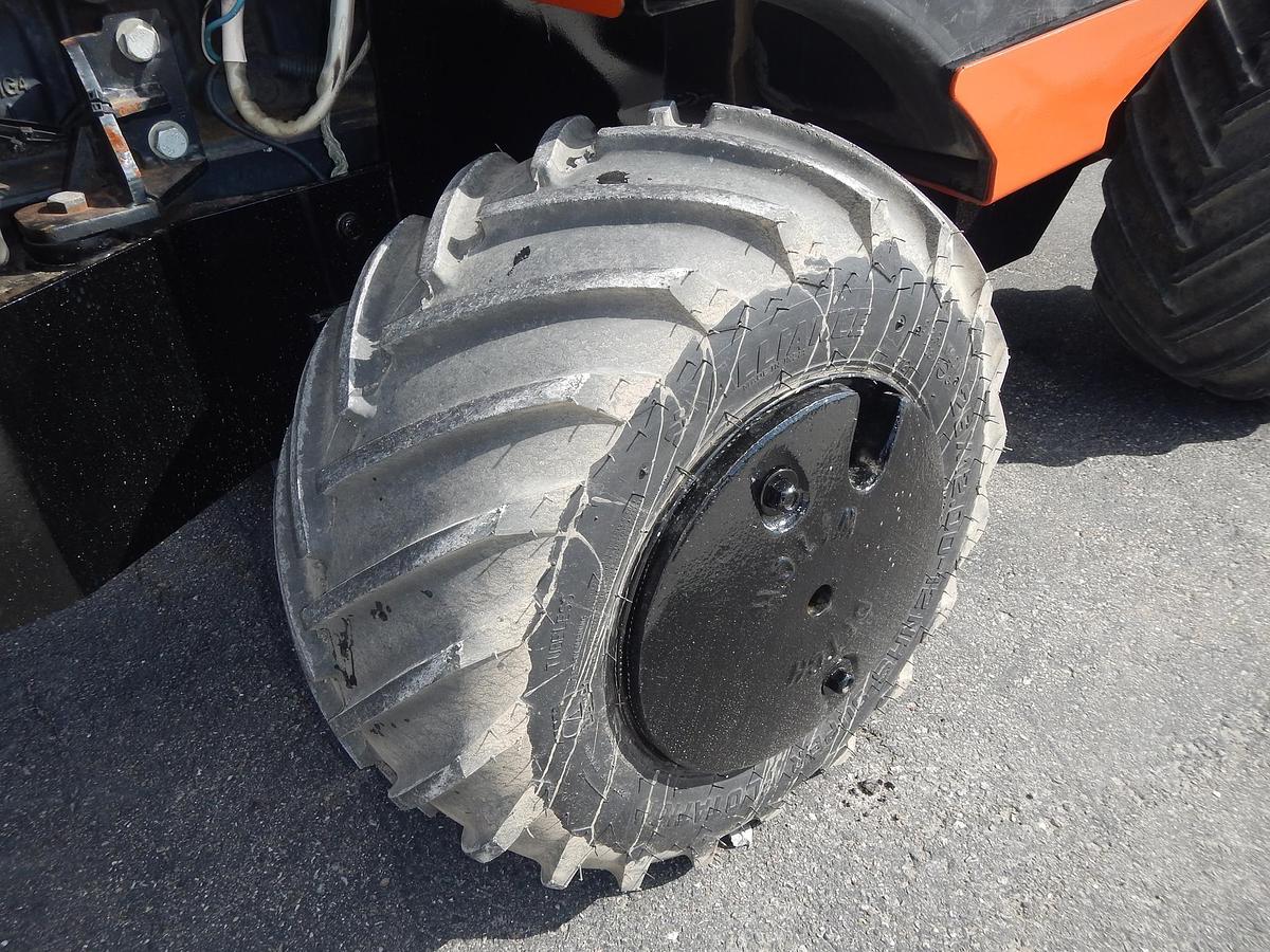 Used 2011 DITCH WITCH 420SX