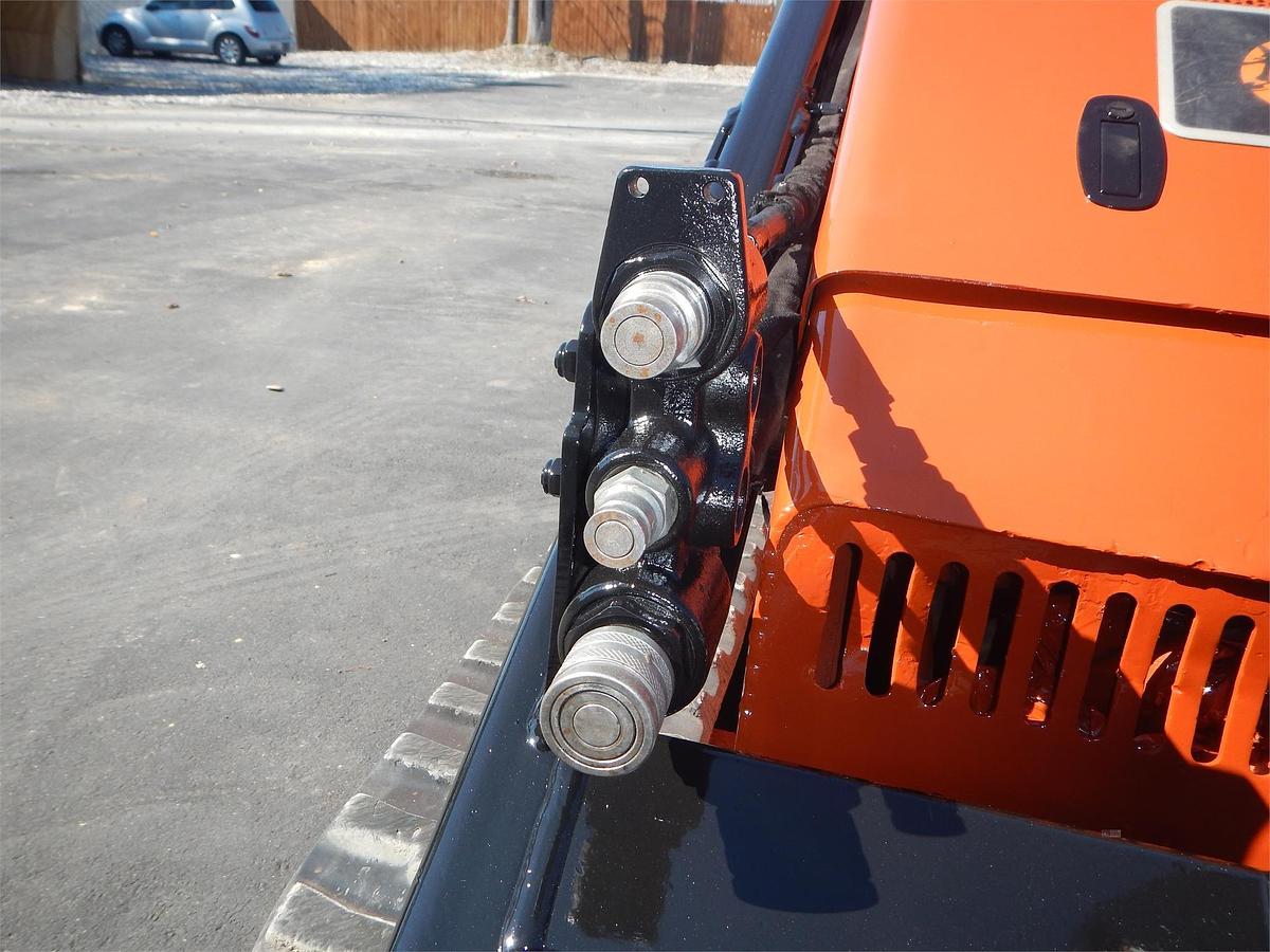 Used 2009 DITCH WITCH SK650