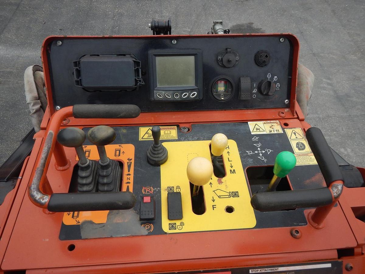 Used 2019 DITCH WITCH SK1550