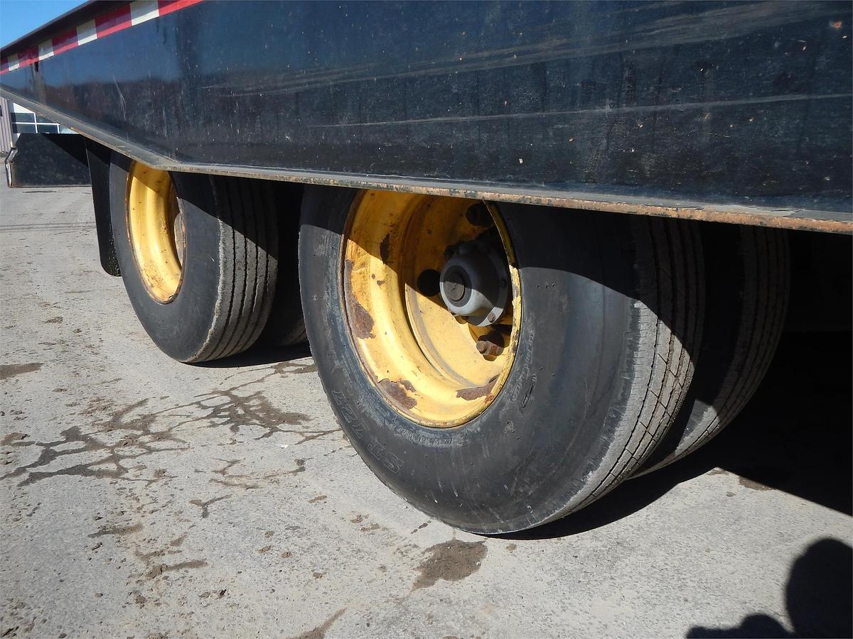 Used 1998 LANDOLL Sliding