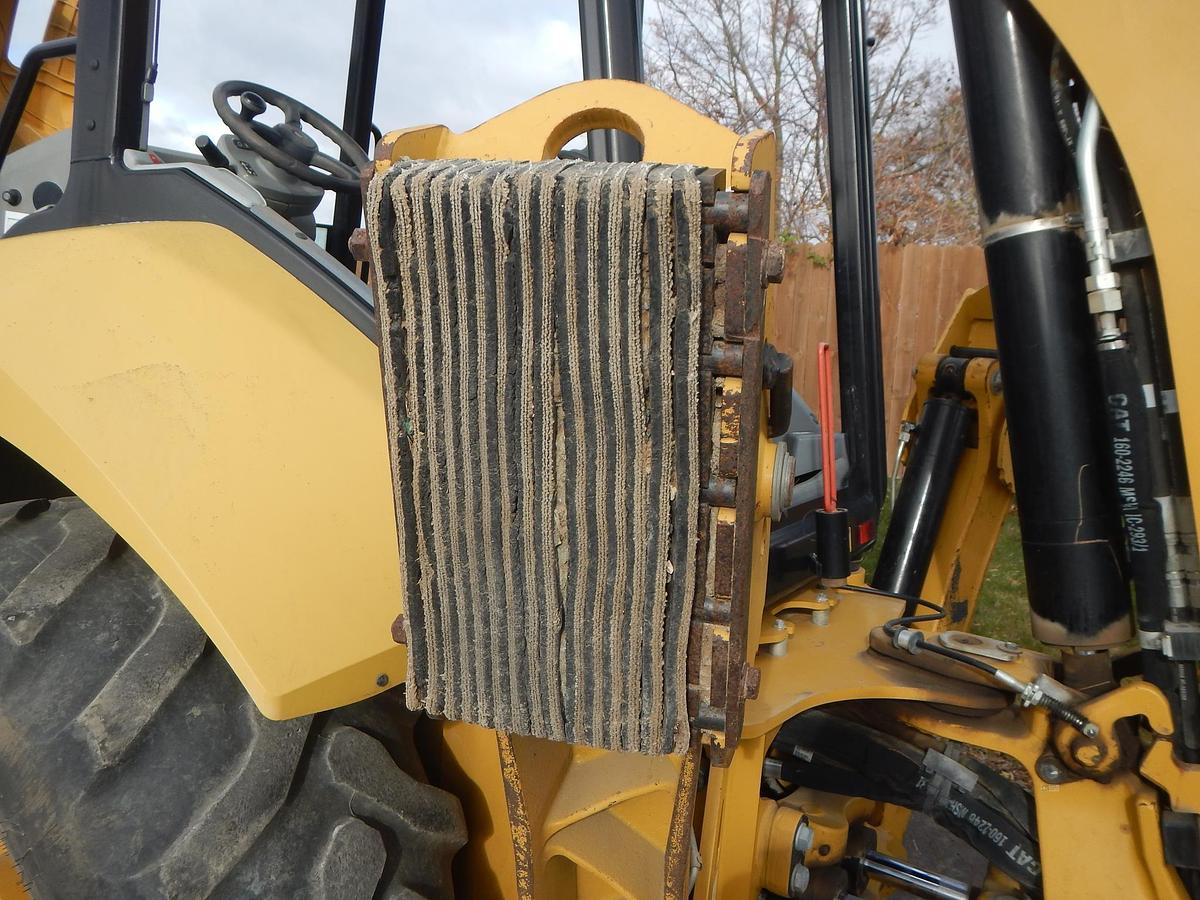 Used 2020 CATERPILLAR 420