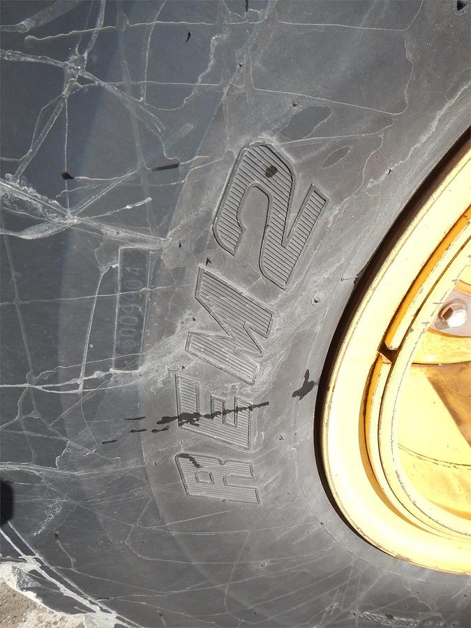 Used 2017 DEERE 624KII