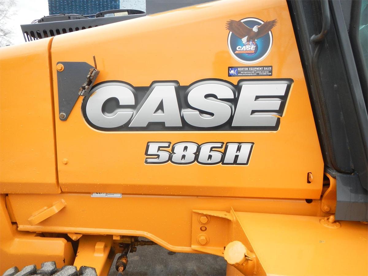 Used 2013 CASE 586H