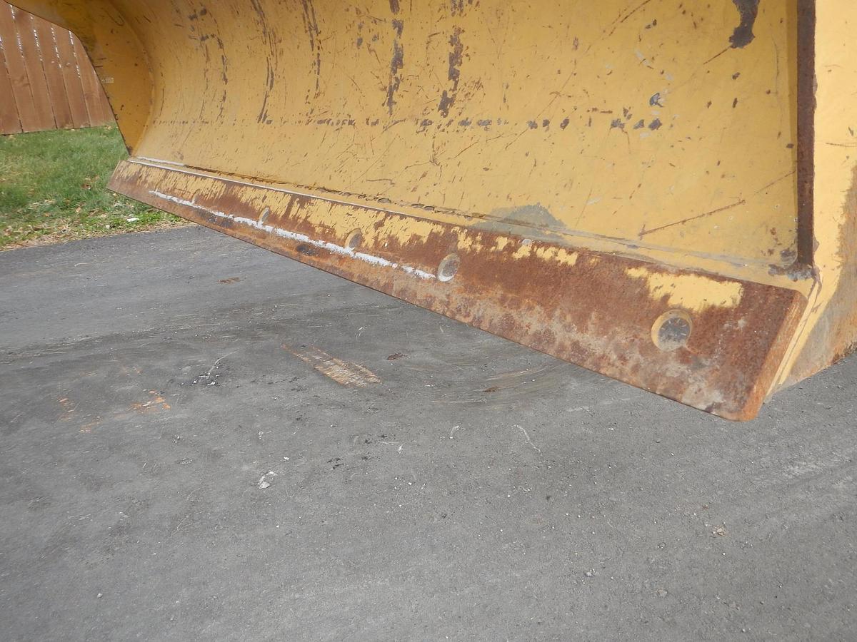 Used 2020 CATERPILLAR 420