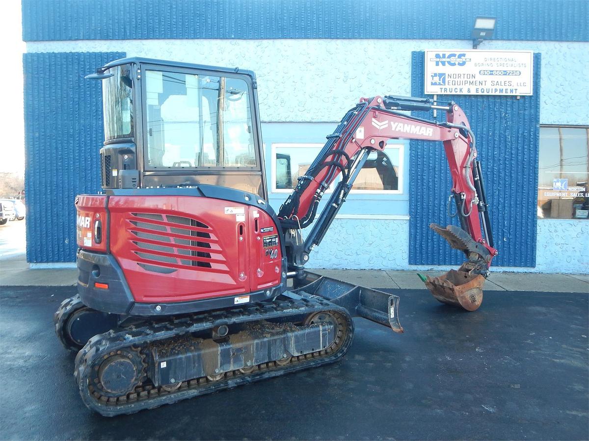 Used 2021 YANMAR SV40