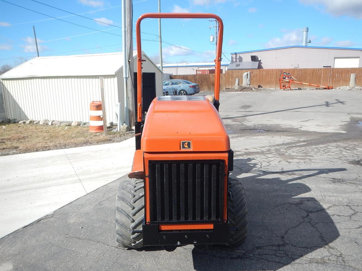 Used 2011 DITCH WITCH 420SX