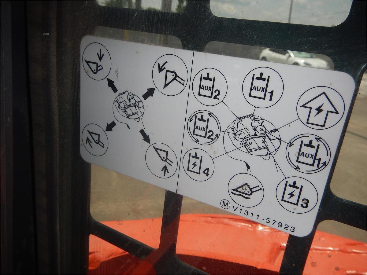 Used 2018 KUBOTA SVL75-2