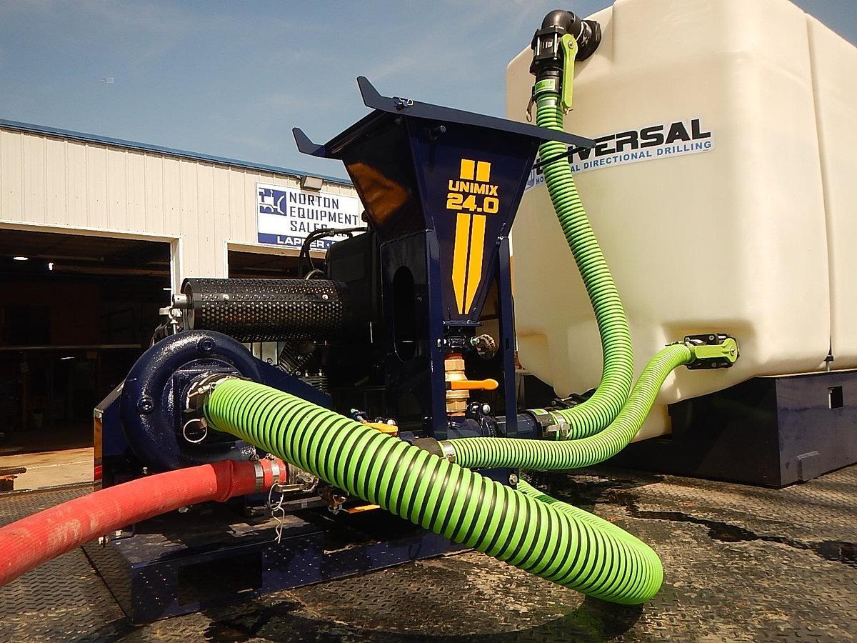 Used 2023 UNIVERSAL HDD UNIMIX 24