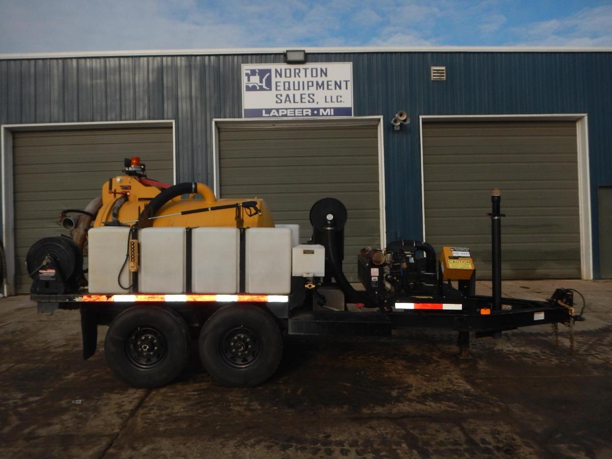 Used 2021 VAC TRON CV573GT