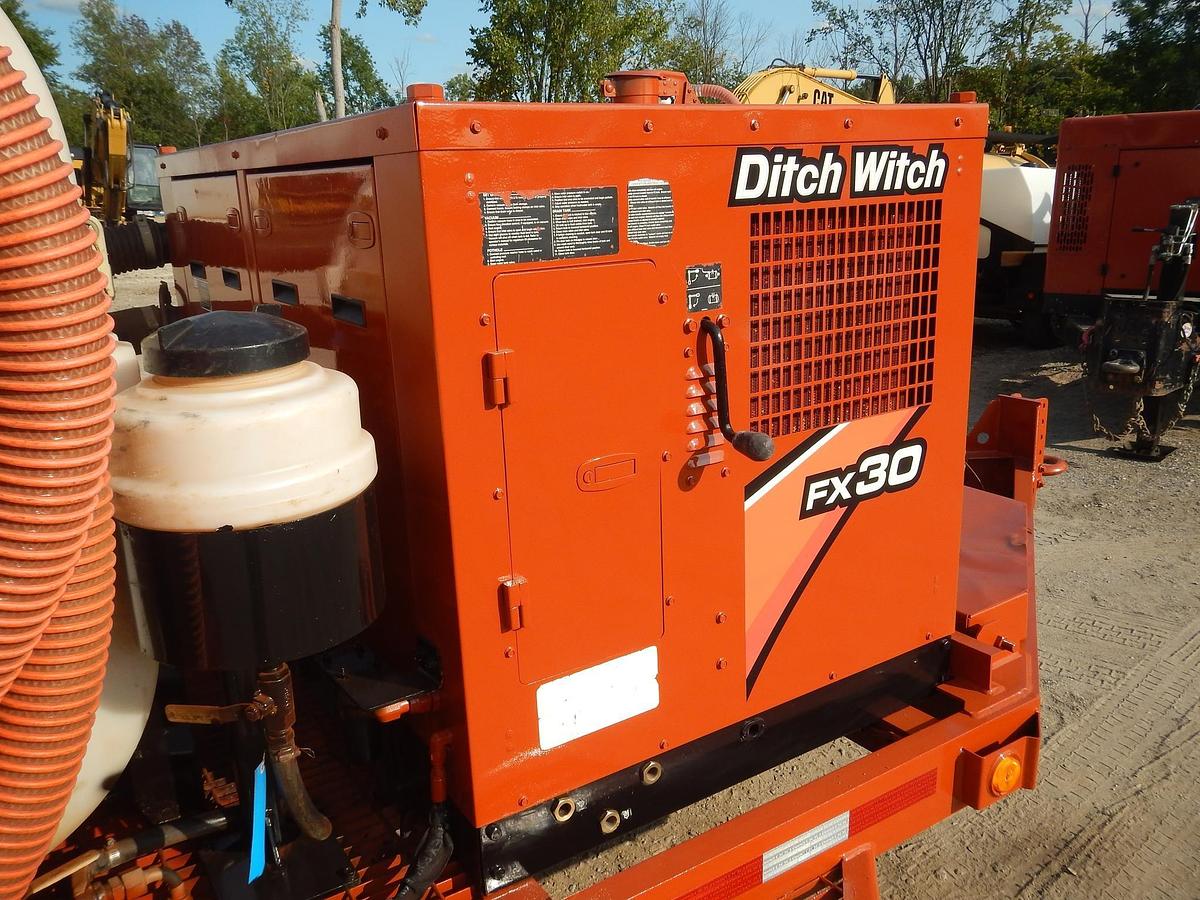 Used 2015 DITCH WITCH FX30