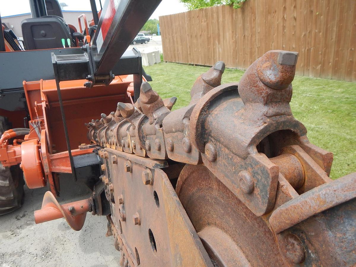 Used 2002 DITCH WITCH RT115H