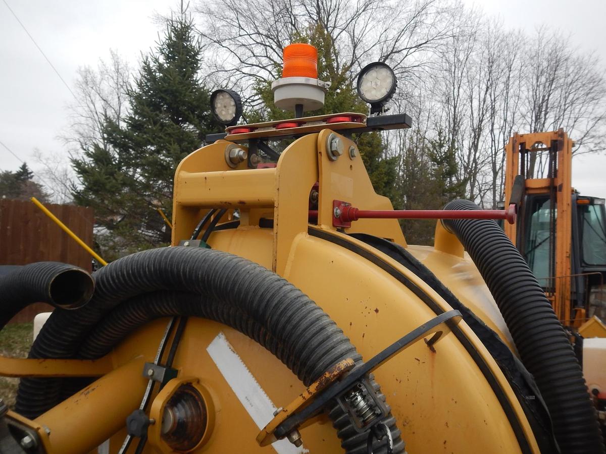 Used 2020 VAC TRON CV573GT